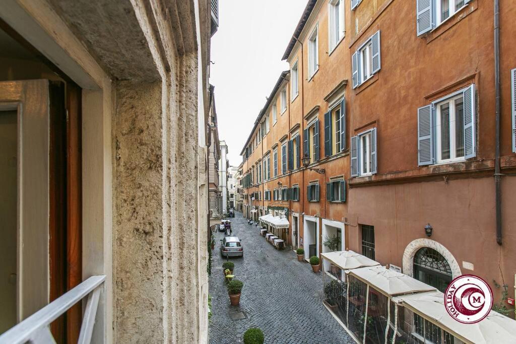 Palazzo Scapucci A Navona Rome